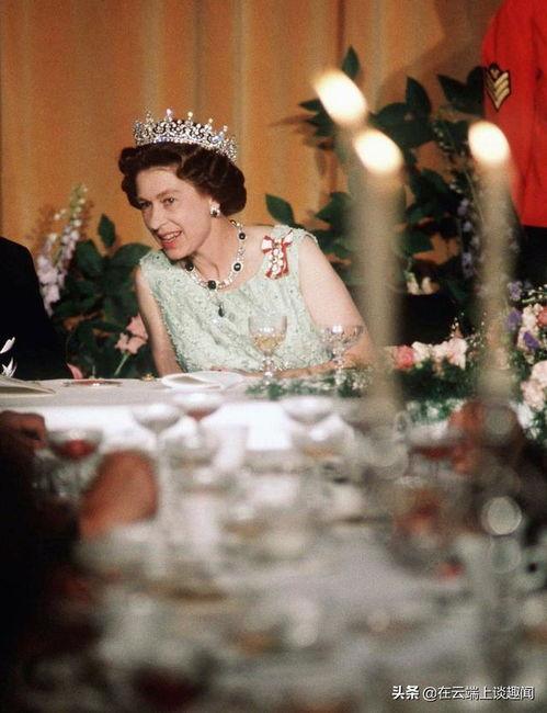 搭讪吃瓜吗,揭秘社交场合中的趣味互动